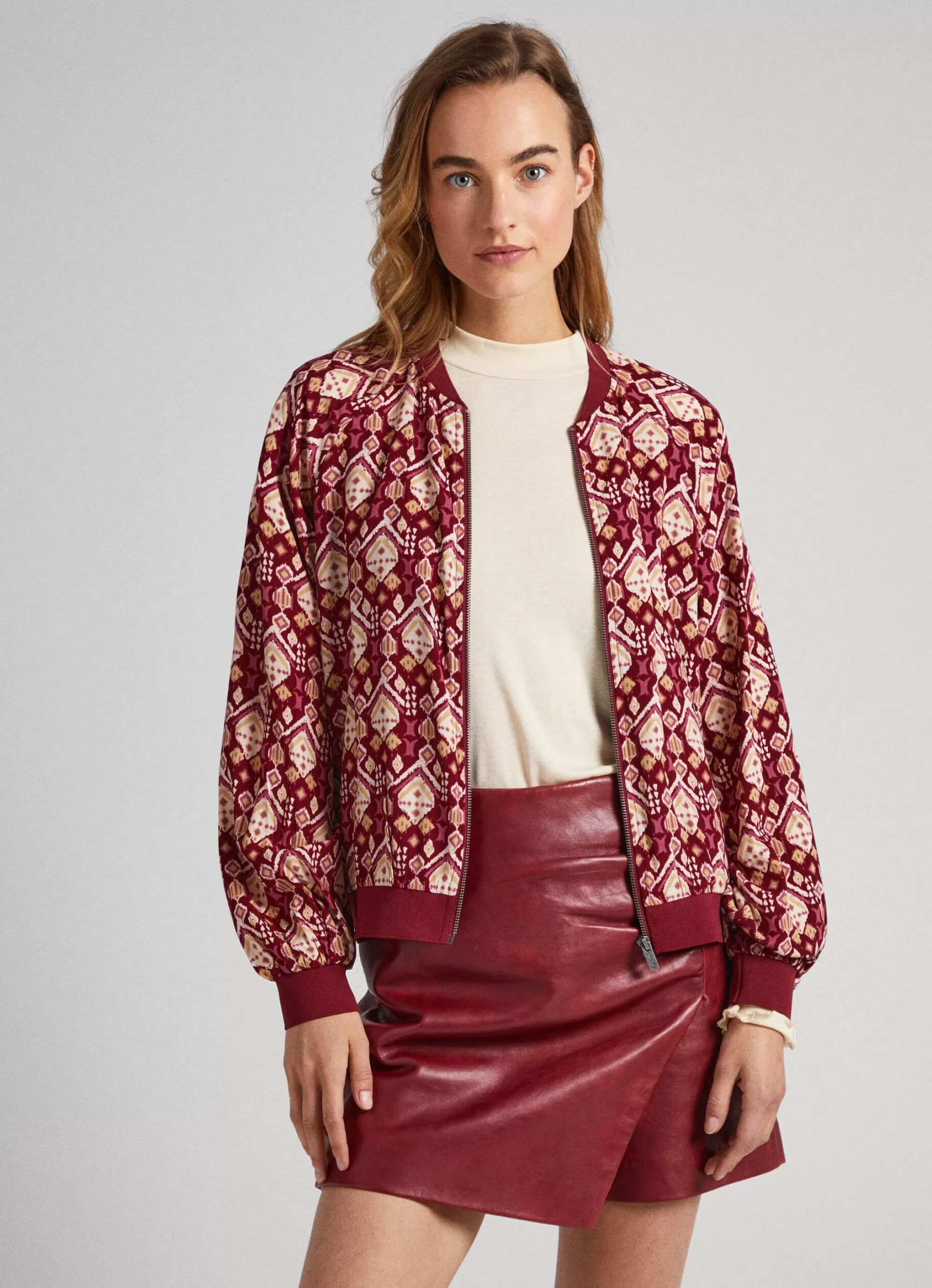 Mulher Pepe Jeans Malhas E Cardigans>Casaco Bomber Ornamental