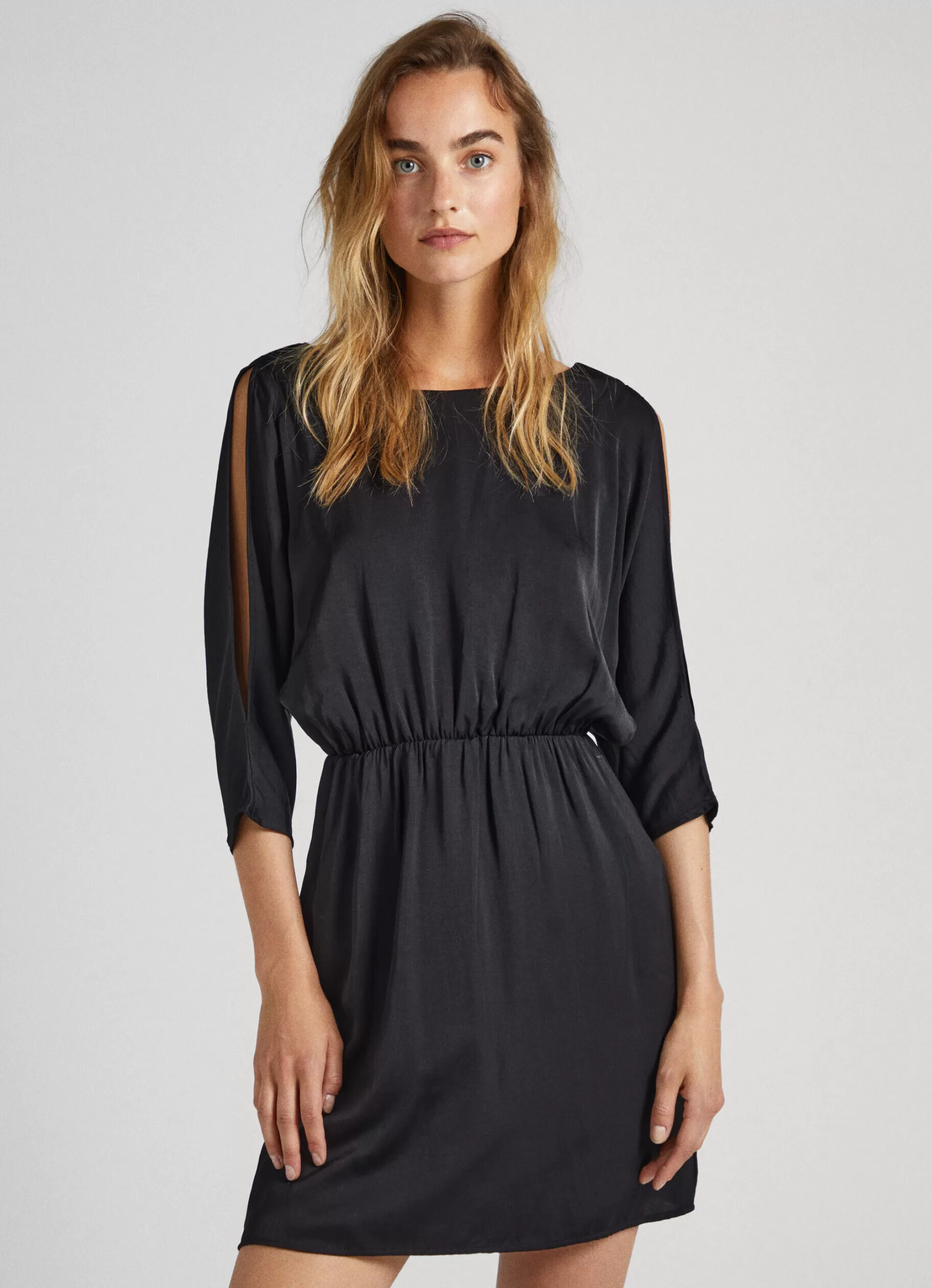 Mulher Pepe Jeans Vestidos E Macacões>Vestido De Cetim Mangas Morcego